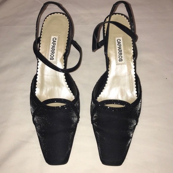 caparros shoes black